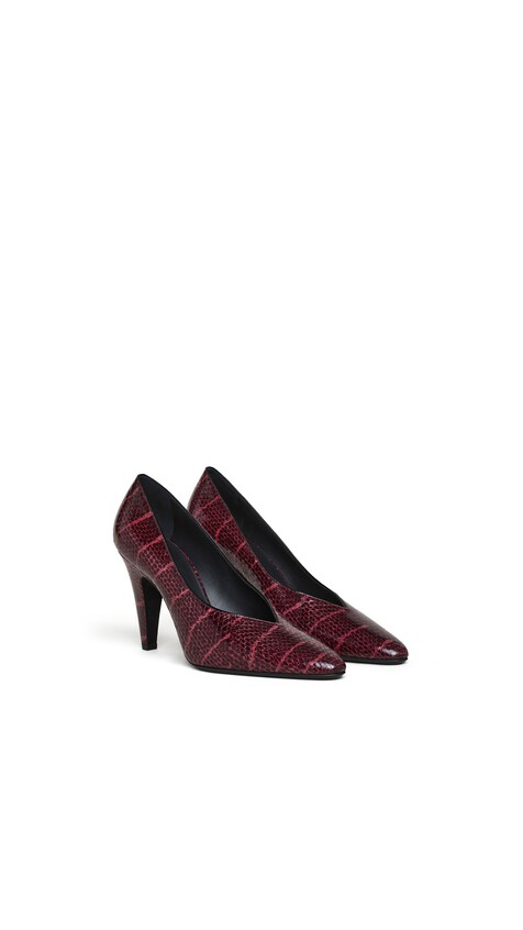 ALA&Iuml;A CONE PUMPS IN AYERS LEATHER BORDEAUX - View 2