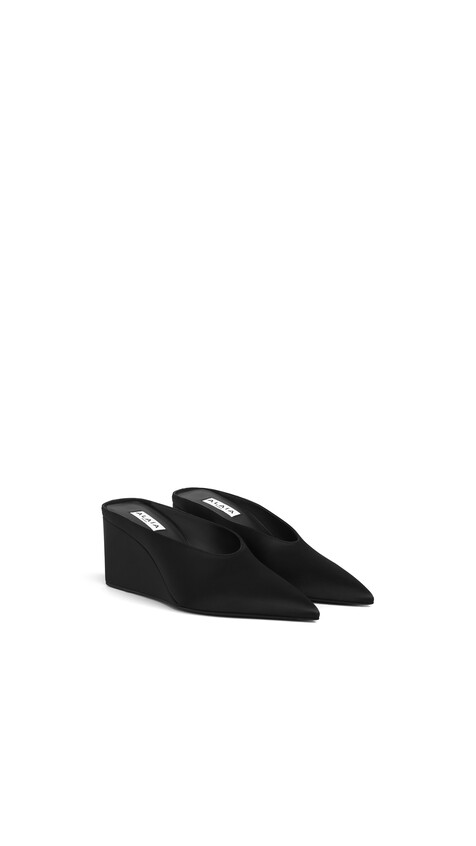 ALA&Iuml;A CUBE WEDGE MULES IN SATIN BLACK - View 2