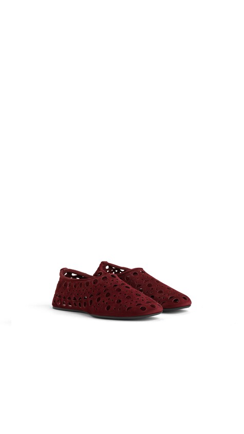ALA&Iuml;A SLIPPERS VIENNE IN SUEDE CALFSKIN CHERRY - View 2