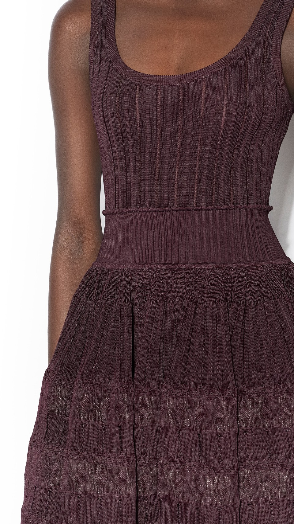 ALA&Iuml;A CRINOLINE KNIT DRESS BORDEAUX - View 4
