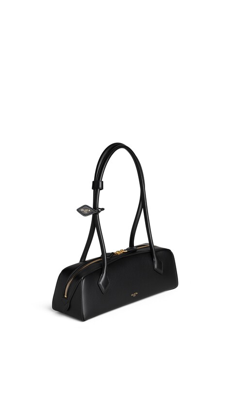 ALA&Iuml;A LE TECKEL MEDIUM BAG IN CALFSKIN  - View 2