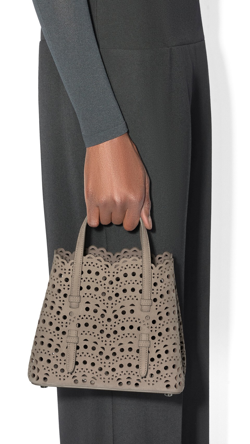 ALA&Iuml;A MINA 20 IN PERFORATED VIENNE NUBUCK  MIST - View 5