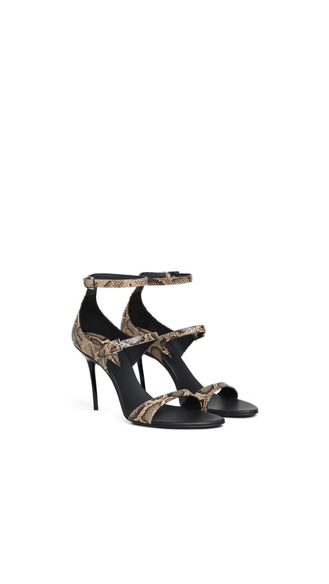 ALA&Iuml;A DROP STRAPPY SANDALS IN AYERS LEATHER HONEY - View 2