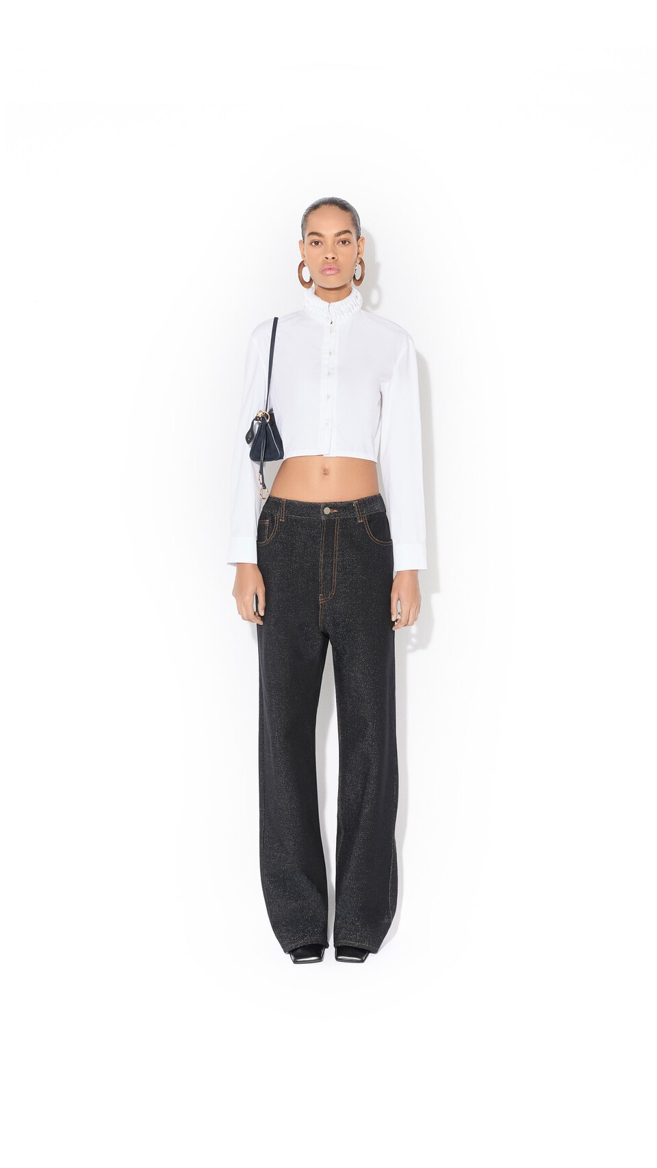 ALA&Iuml;A LE CLICK EAST WEST SMALL BAG IN SUEDE MIDNIGHT - View 4