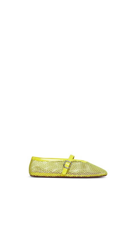 ALA&Iuml;A BALLET FLATS IN FISHNET LEMON YELLOW