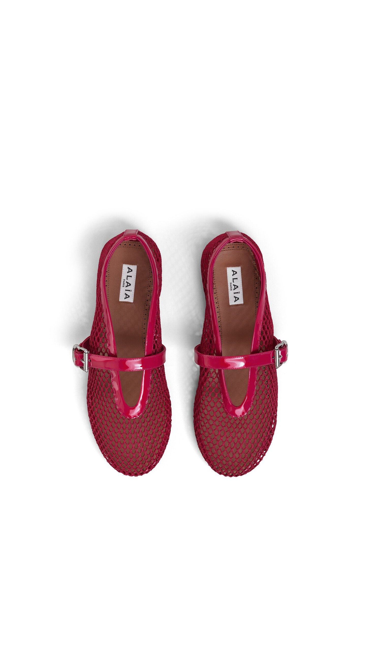 ALA&Iuml;A BALLET FLATS IN FISHNET RASPBERRY - View 4
