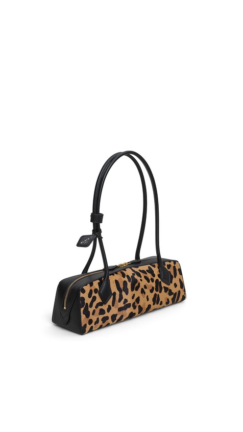 ALA&Iuml;A LE TECKEL MEDIUM BAG IN LEOPARD HAIRCALF BROWN - View 2