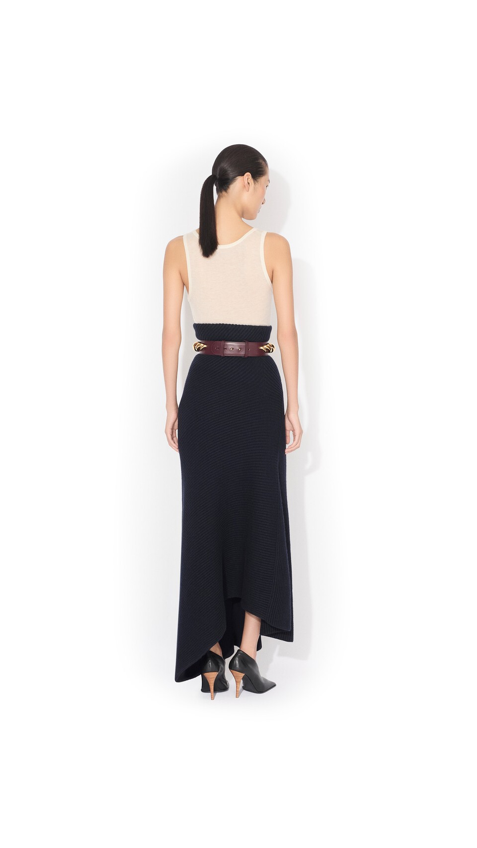 ALA&Iuml;A SHEER WOOL TANK TOP WHITE - View 3
