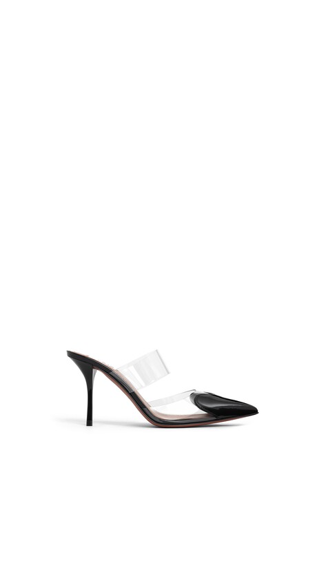 ALA&Iuml;A LE C&OElig;UR MULES IN PATENT LEATHER BLACK