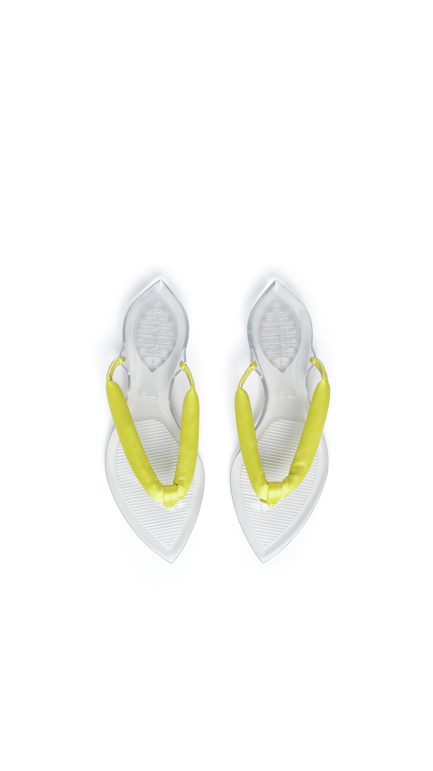 ALA&Iuml;A INVISIBLE THONG MULES IN SATIN LEMON YELLOW - View 4