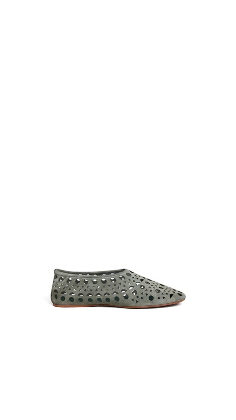 ALA&Iuml;A SLIPPERS VIENNE IN VELVET CALFSKIN KAKI