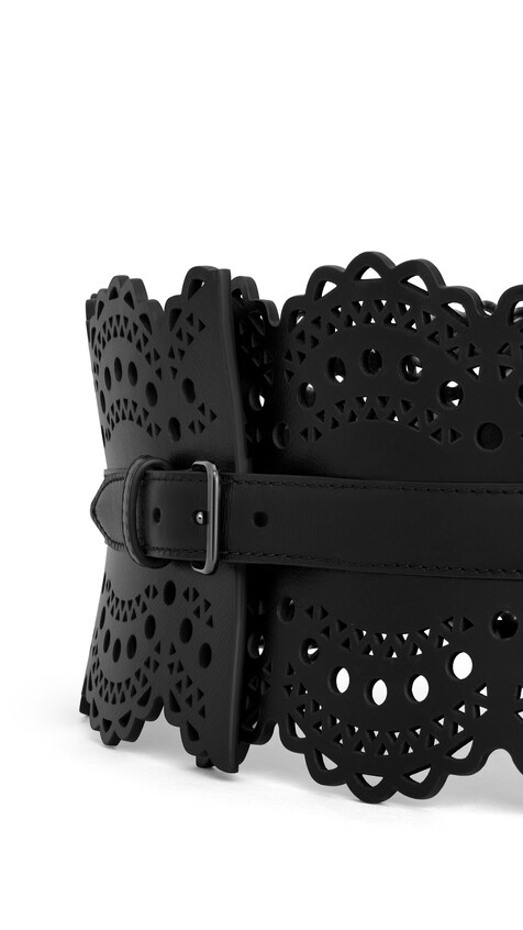 ALA&Iuml;A BUSTIER BELT IN VIENNE WAVE CALFSKIN BLACK - View 2