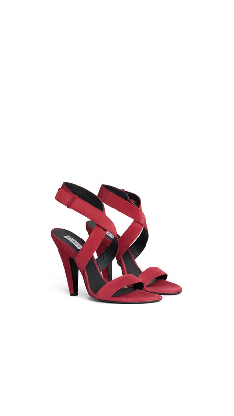 ALA&Iuml;A CONE SANDALS IN SUEDE CARMINE - View 2