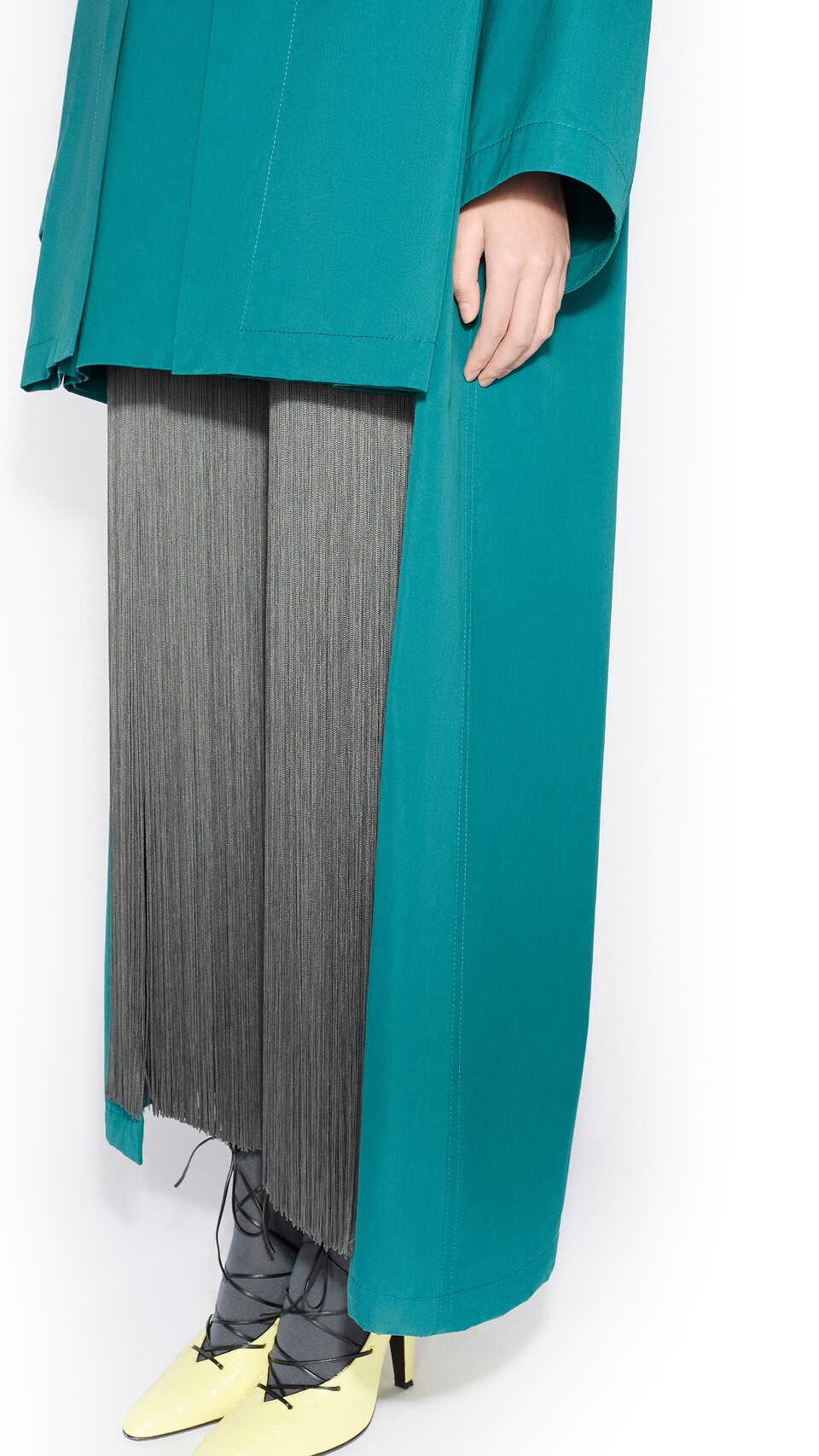 ALA&Iuml;A POPLIN ASYMMETRIC ROBE COAT EMERALD - View 4