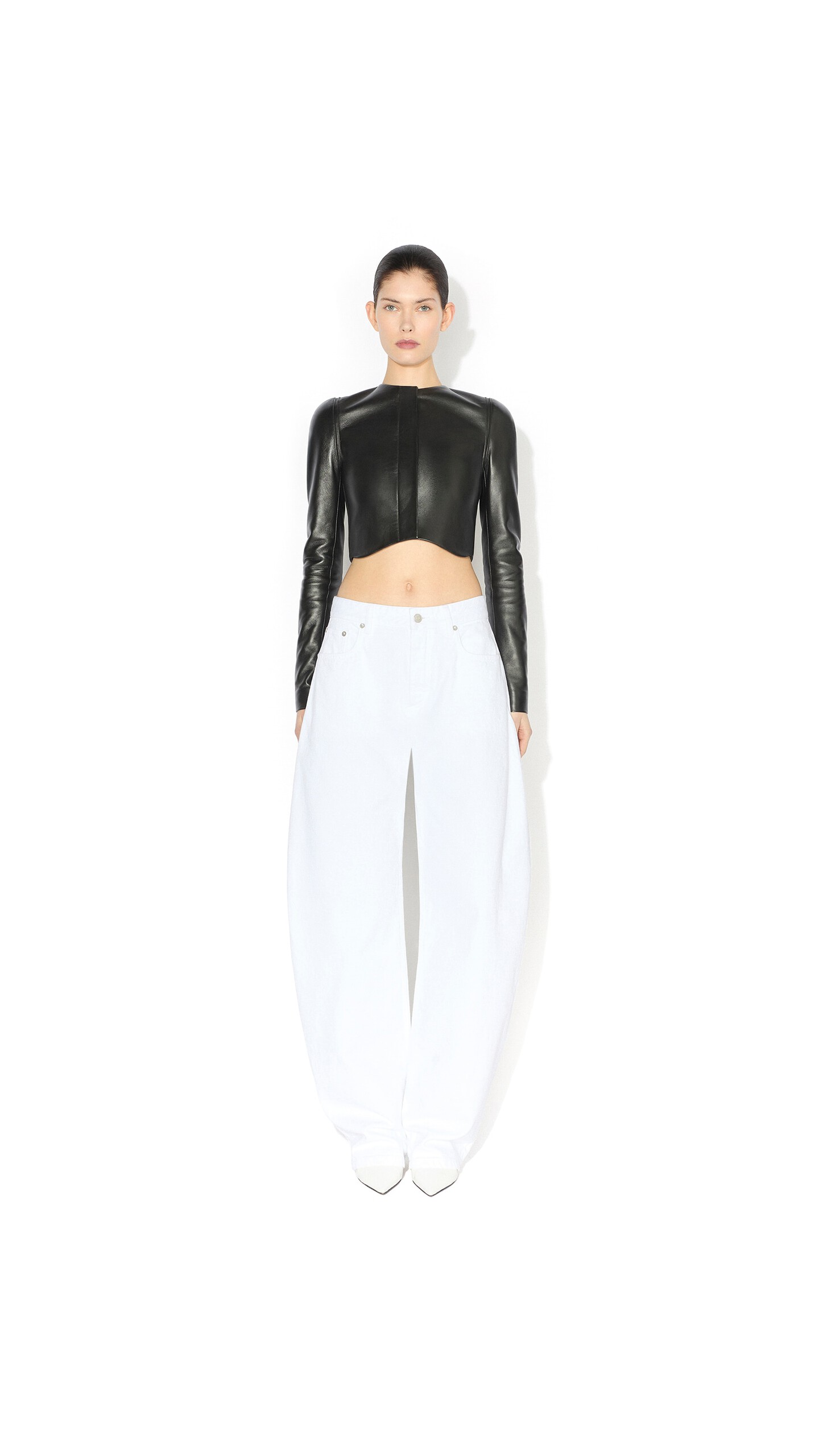 ALA&Iuml;A SOFT LAMBSKIN TAILORED JACKET BLACK - View 2