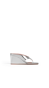WHITE SILVER - ALA&Iuml;A CUBE THONG MULES IN MIRROR FABRIC