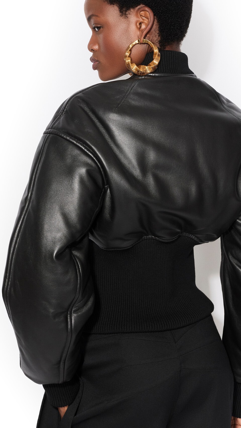 ALA&Iuml;A LEATHER CINCHED BOMBER BLACK - View 4