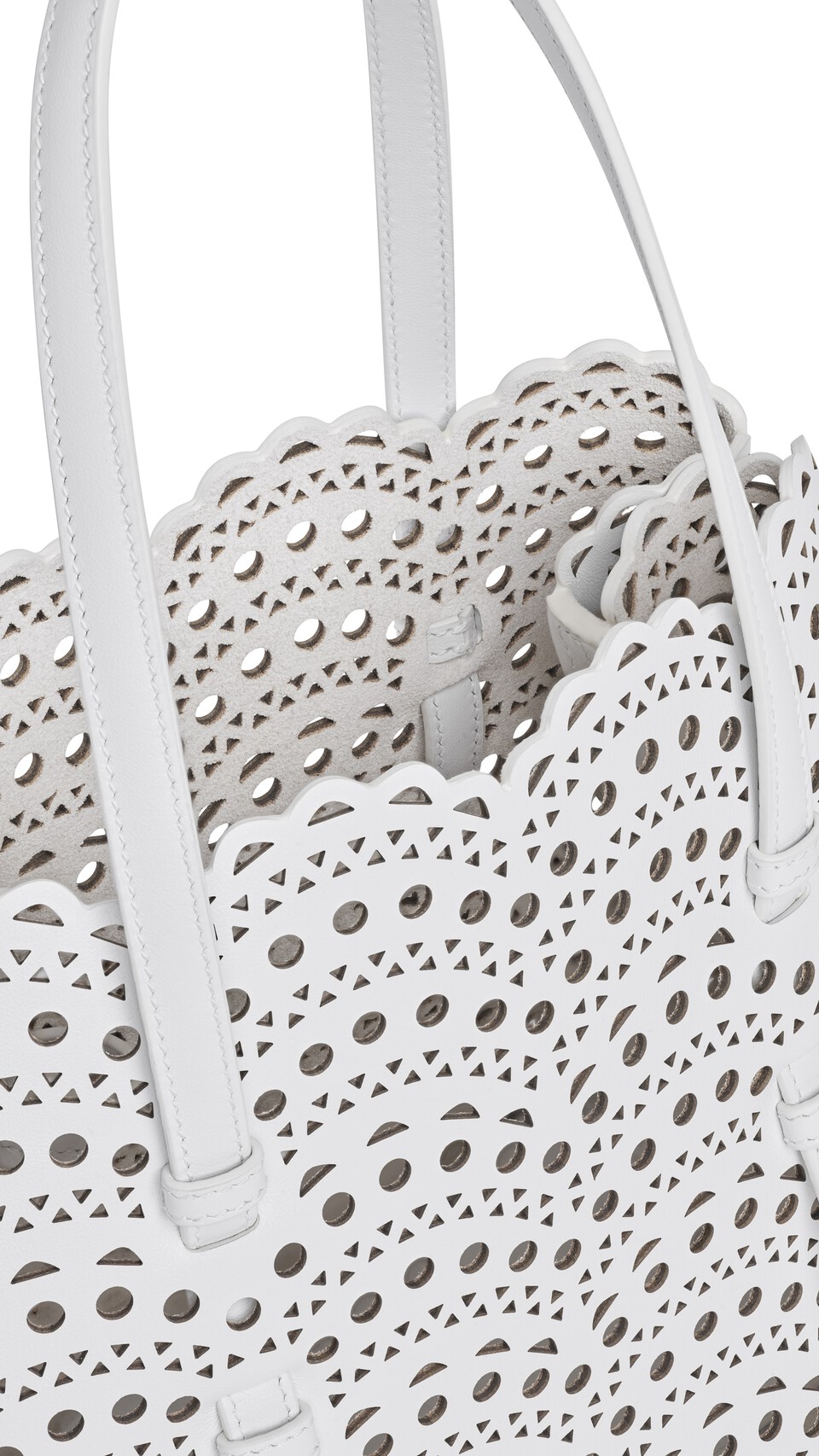 ALA&Iuml;A MINA 25 BAG IN PERFORATED VIENNE CALFSKIN OFF-WHITE - View 3