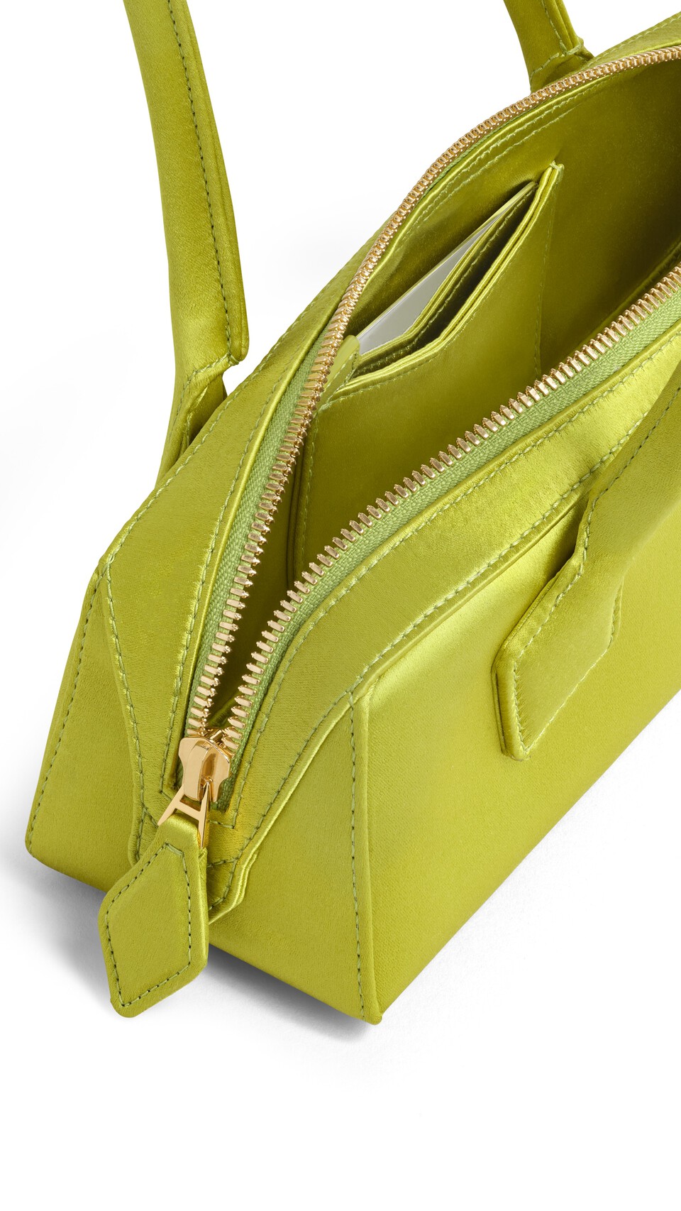 ALA&Iuml;A LE TECKEL SMALL BAG IN SATIN LIME - View 3