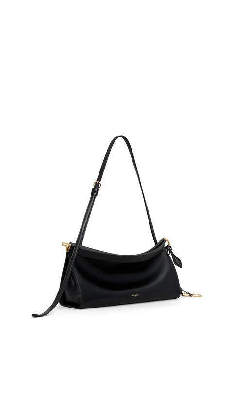 ALA&Iuml;A LE CLICK EAST WEST MEDIUM BAG IN CALFSKIN BLACK - View 2