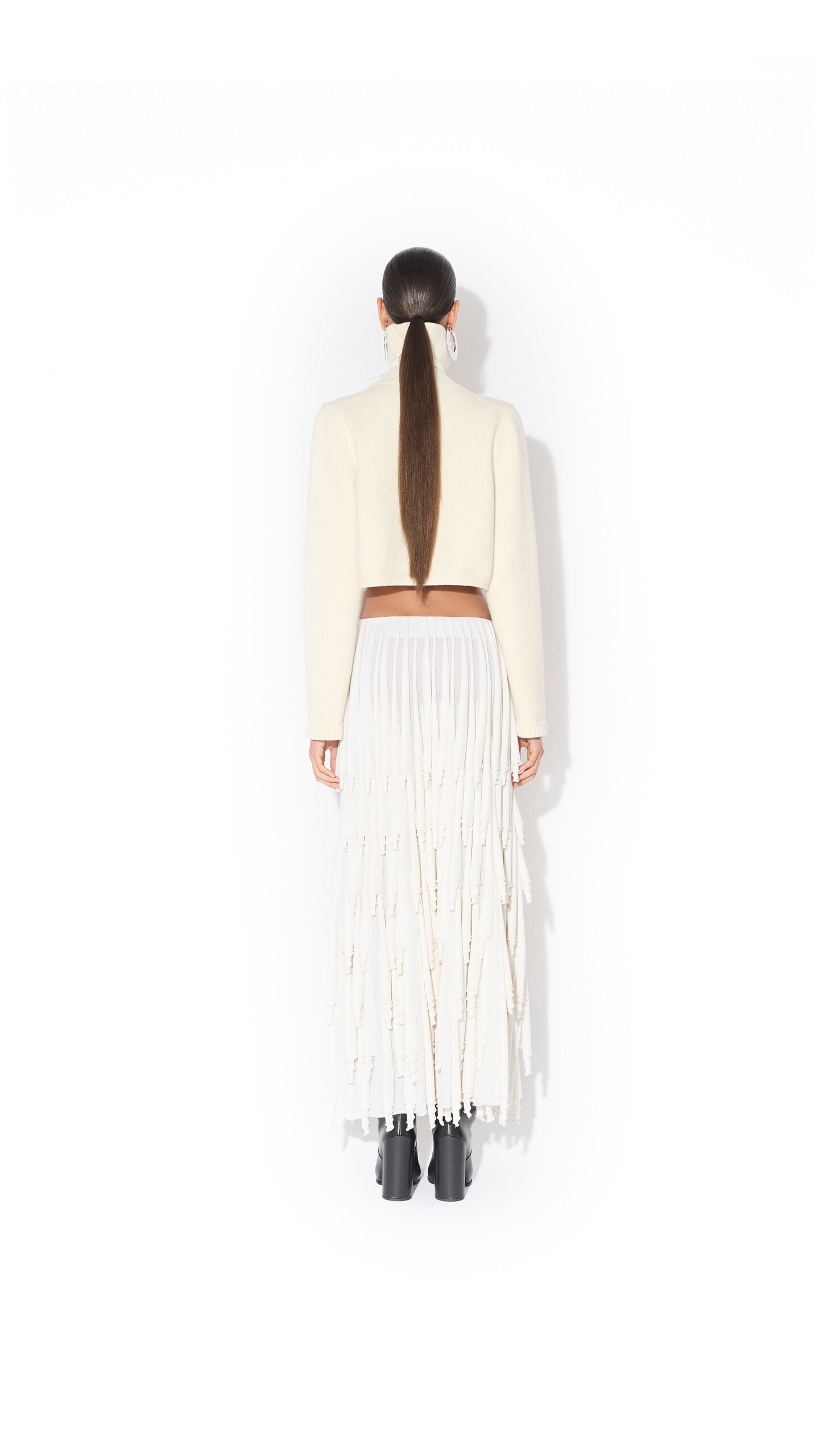 ALA&Iuml;A CASHMERE KNIT CUT-OUT JUMPER NATURAL WHITE - View 3