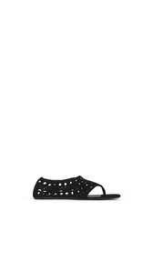 BLACK - ALA&Iuml;A VIENNE THONG SANDALS IN VELVET CALFSKIN