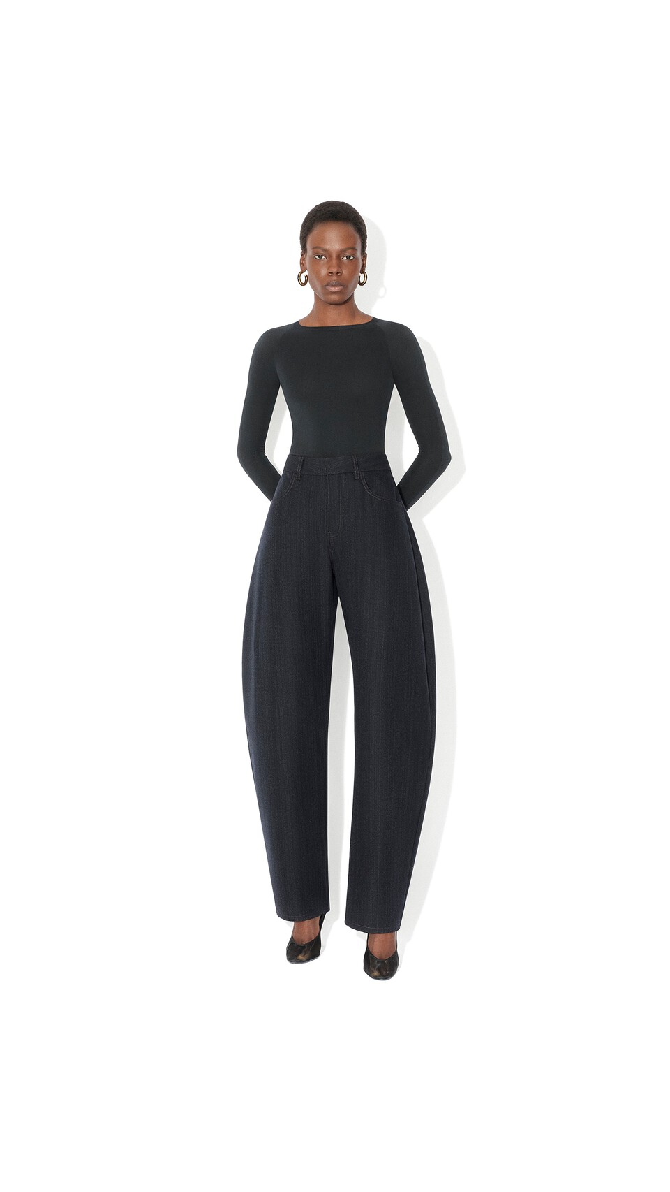 ALA&Iuml;A PANTALON ROND EN DENIM DE LAINE NUIT - View 2