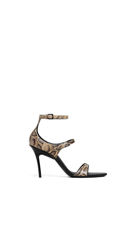 ALA&Iuml;A DROP STRAPPY SANDALS IN AYERS LEATHER HONEY