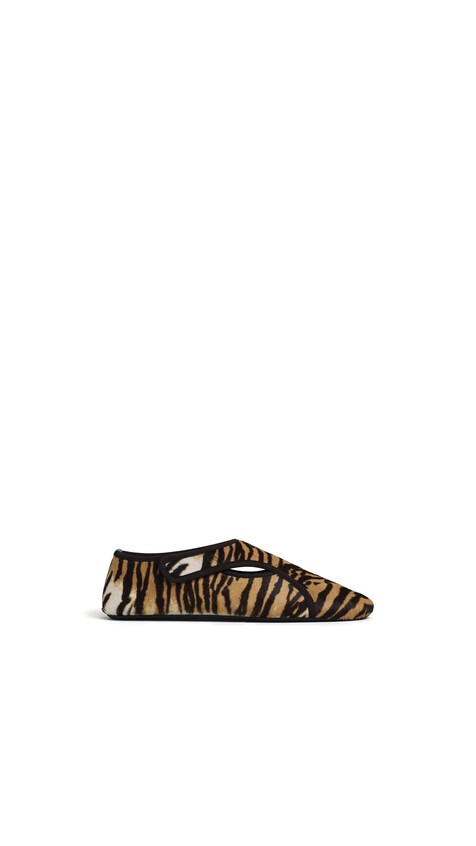 ALA&Iuml;A FLEX SLIPPERS IN HAIRCALF NATURAL