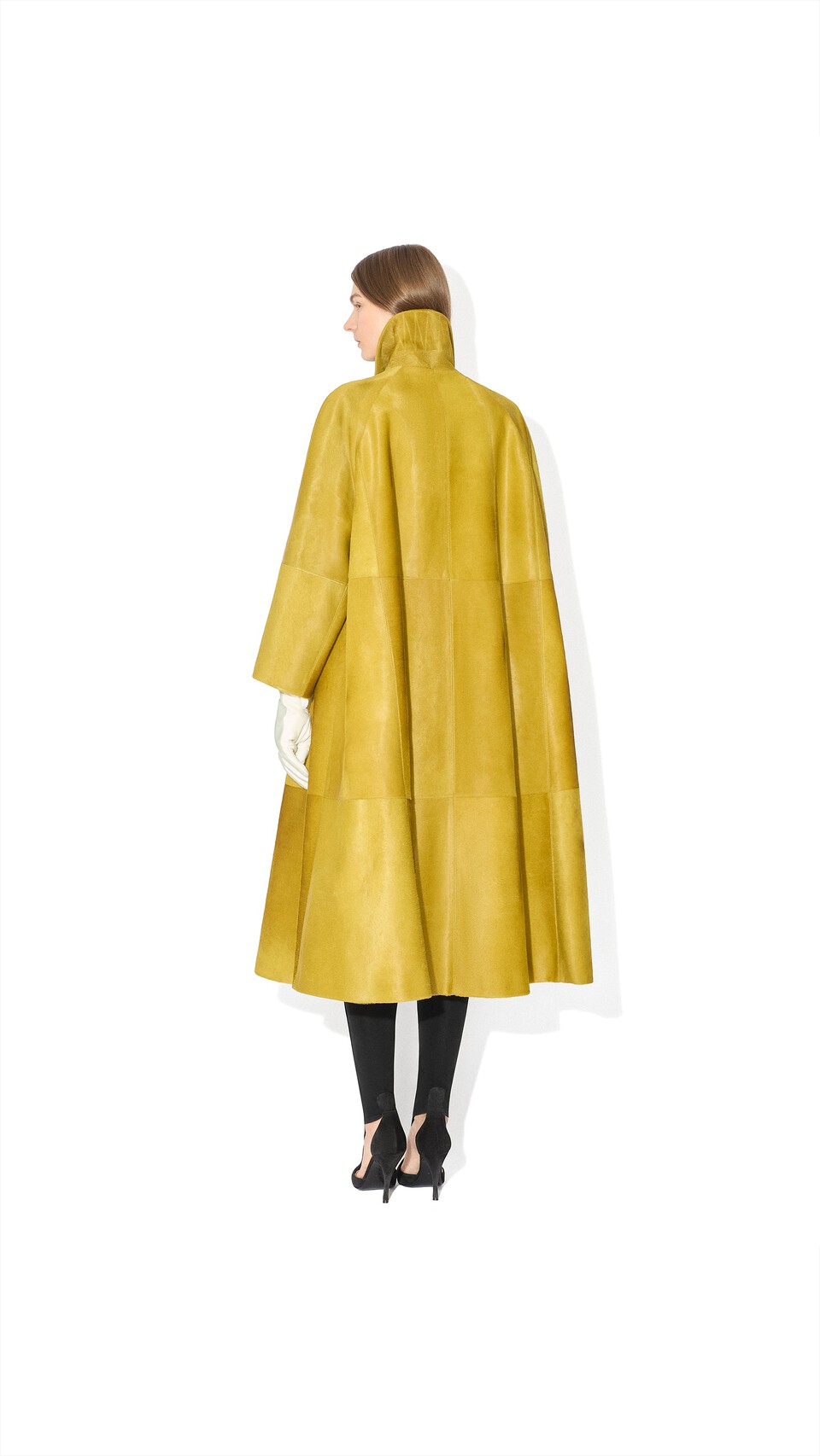 ALA&Iuml;A PONY CALFSKIN LONG A-LINE COAT PALE GREEN - View 3