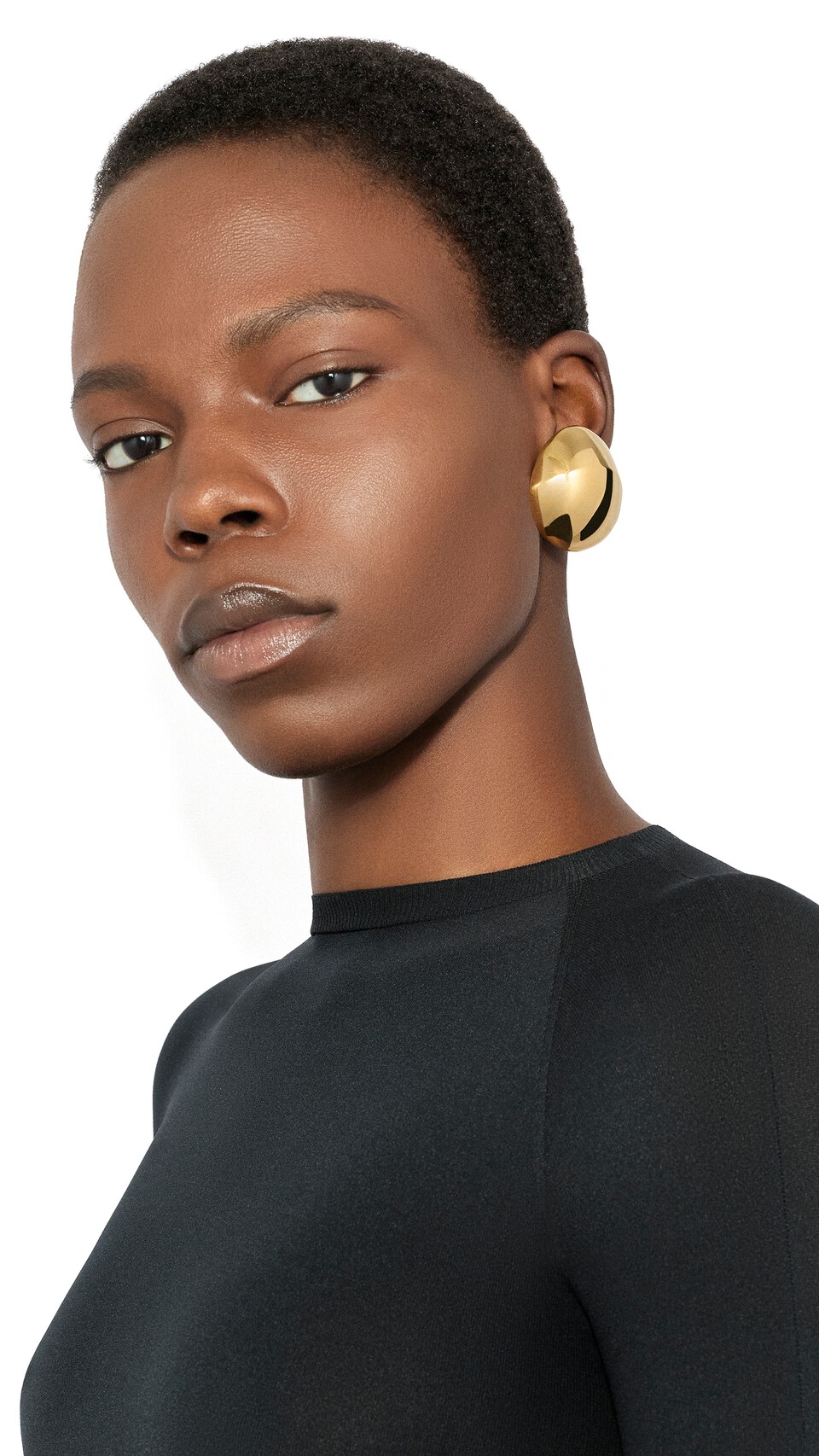 ALA&Iuml;A DOME EARRINGS YELLOW GOLD METALS - View 3