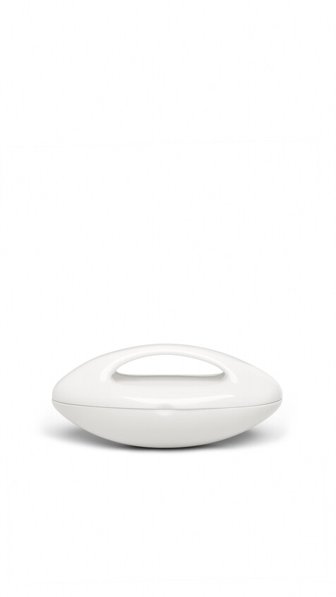 ALA&Iuml;A SCULPTURAL MINAUDIERE IN RESIN OFF-WHITE